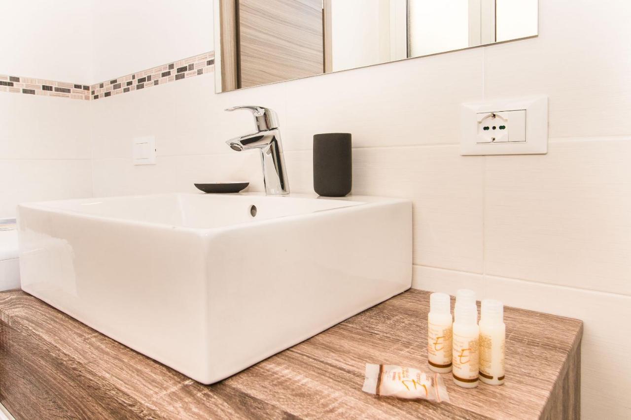 Piazza Statuto Comfortable Apartment Turin Luaran gambar